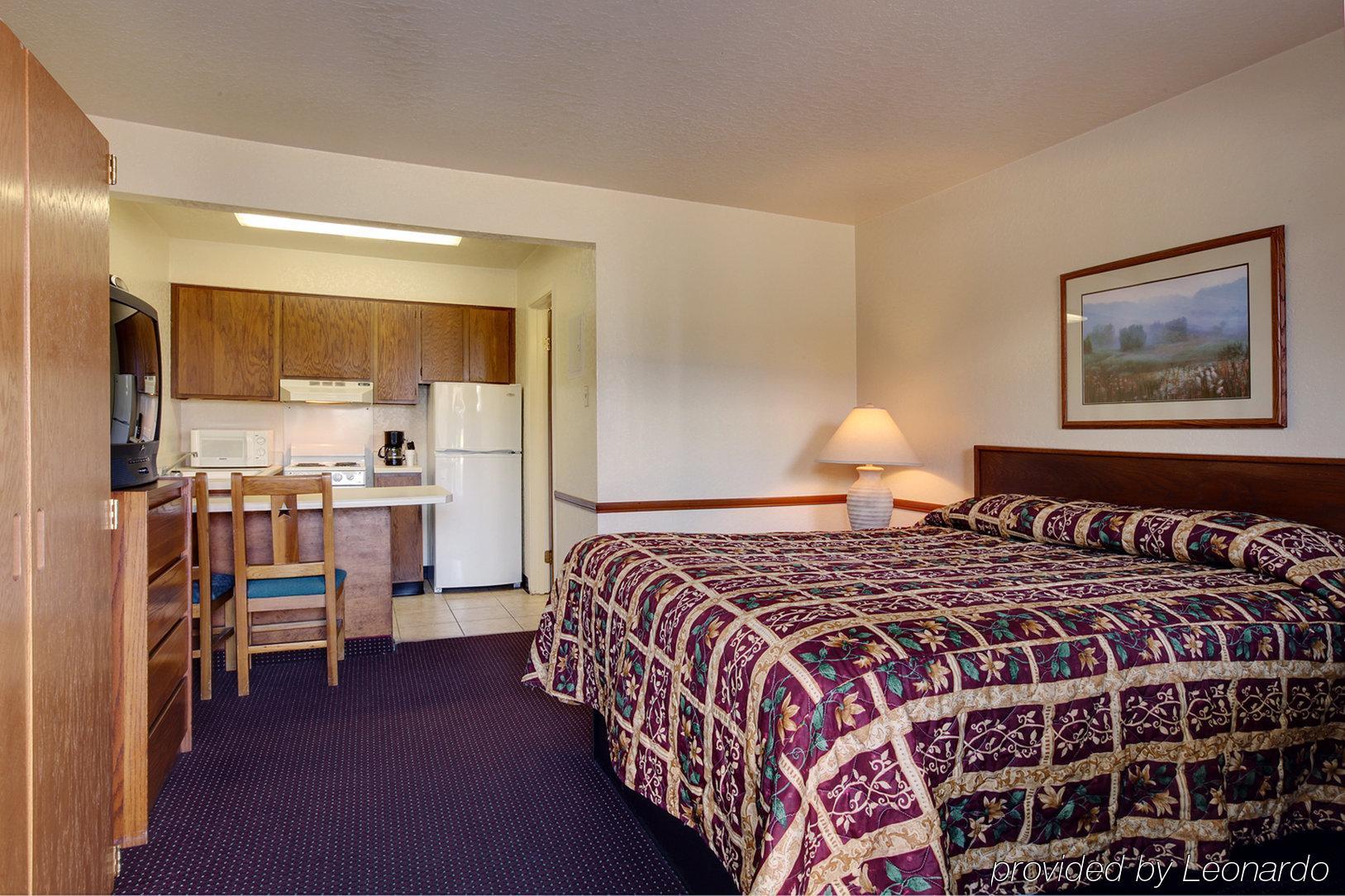 Amerihome Inn & Suites Houston Airport North Rom bilde