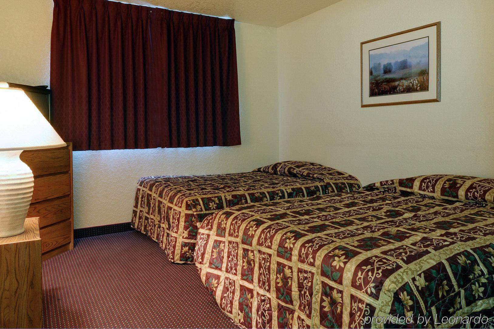 Amerihome Inn & Suites Houston Airport North Rom bilde